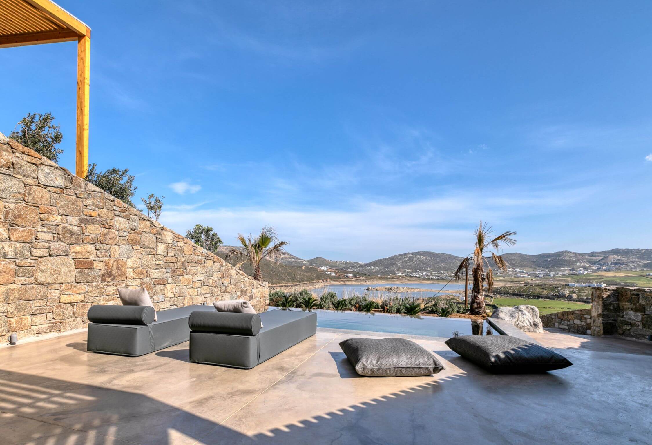 VR Tour of Unique Villas in Mykonos