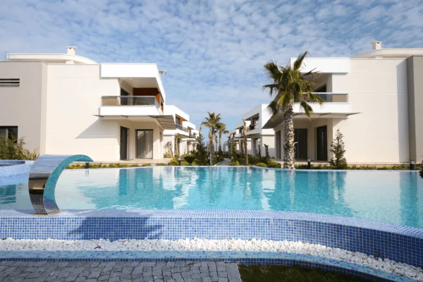 <strong><u>Why should I choose Mykonos Villas</u></strong>