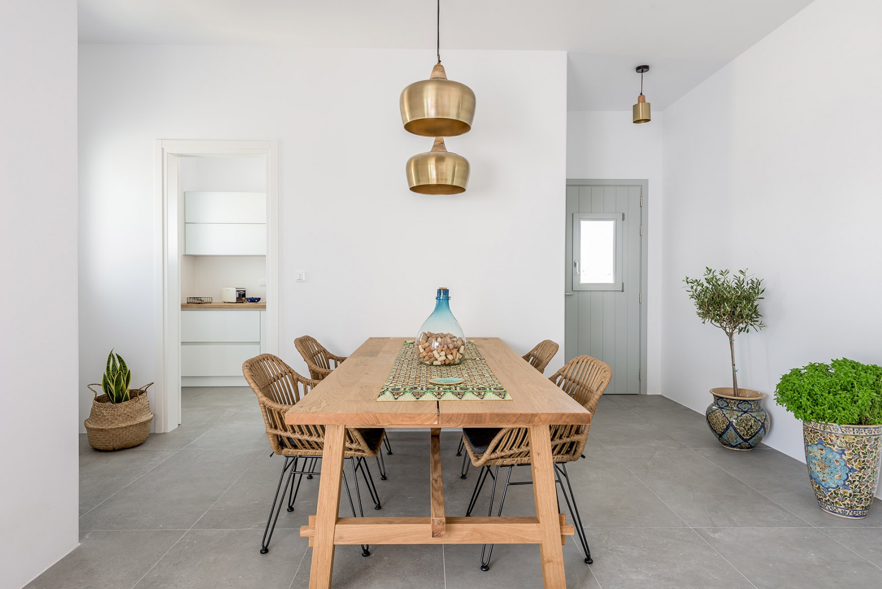 Pollonia Apartment