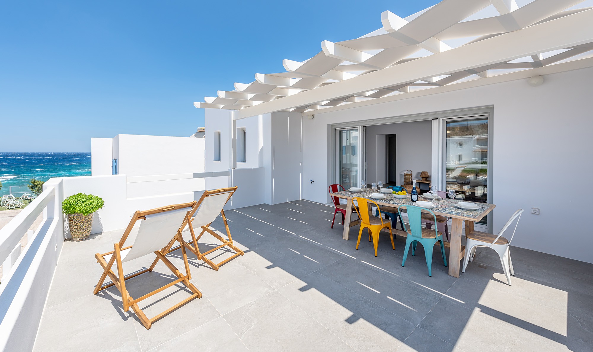 Pollonia Apartment