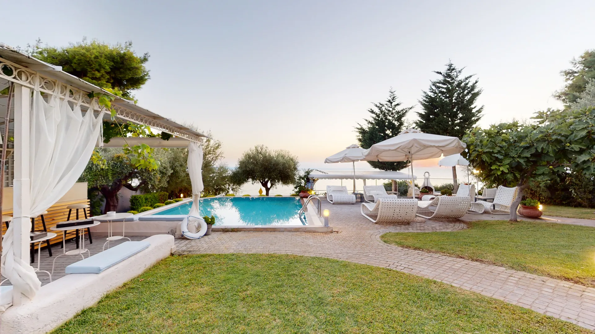 Athena Villa | Two Floor Maisonette