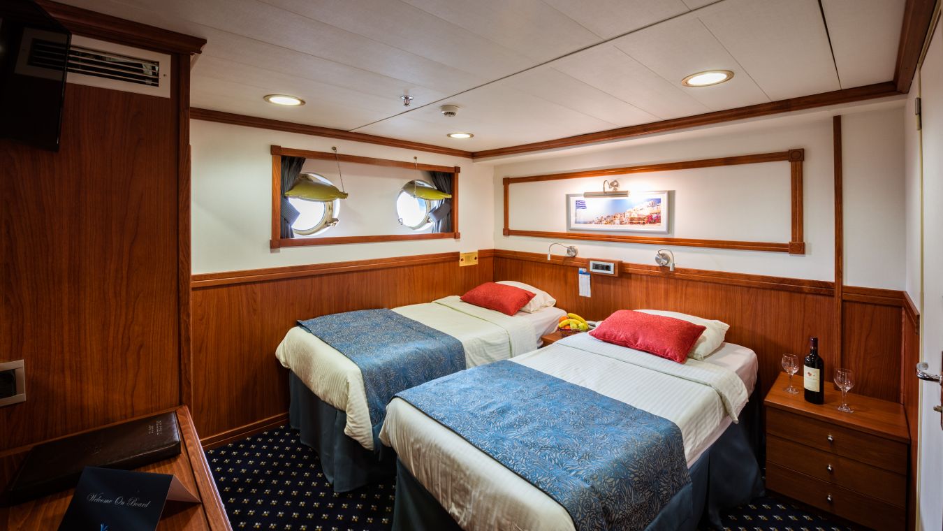 Greek Cruises - Jewels of the Cyclades - Galileo