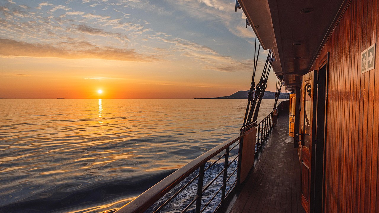 Greek Cruises - Jewels of the Cyclades - Galileo