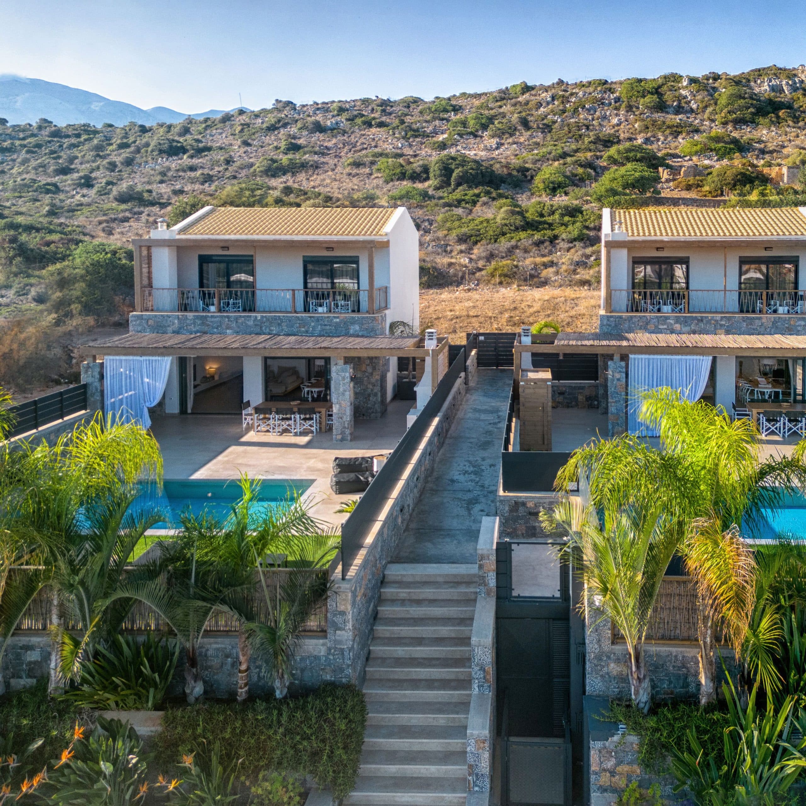 Villa Metis East
