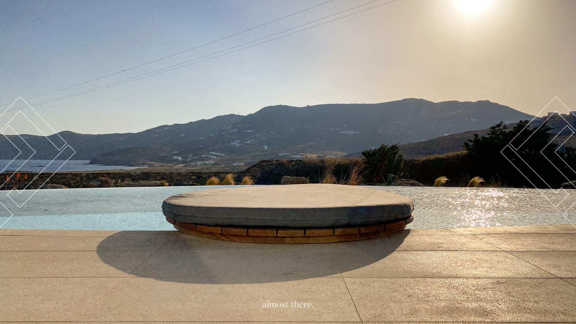 Villa Eye